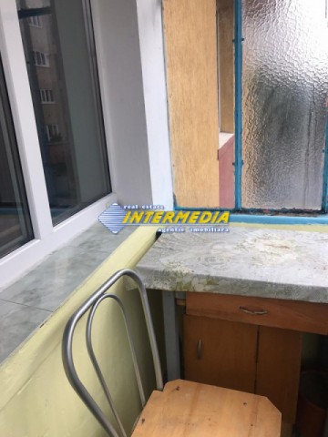 apartament-2-camere-54-mp-de-vanzare-mobilat-si-utilat-alba-iulia-zona-centru-20